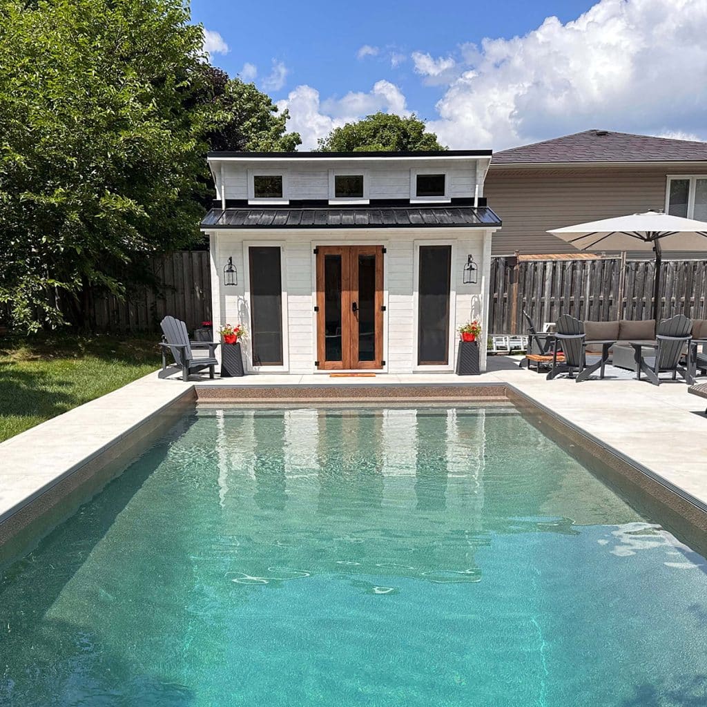 Rockwood™ Bunkie 160 sq ft Bunkie Life